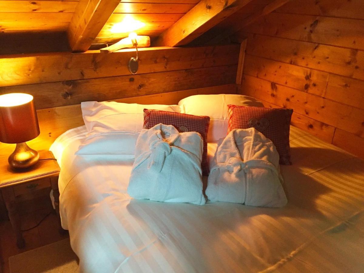 Cosy Chalet With Private Sauna In Bousseviller Kamer foto