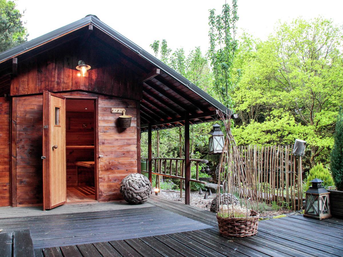 Cosy Chalet With Private Sauna In Bousseviller Buitenkant foto
